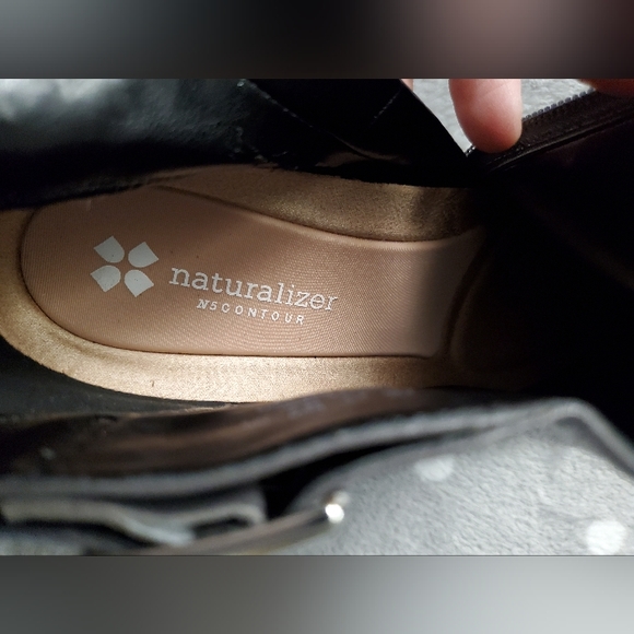 Brand New Naturalizer two tone Gray high heeled Ankle boots - Picture 13 of 16